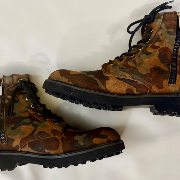 Men's INC Camo Side-Zip Suede Boots Size 12M - Never Worn - Picture 2 of 8